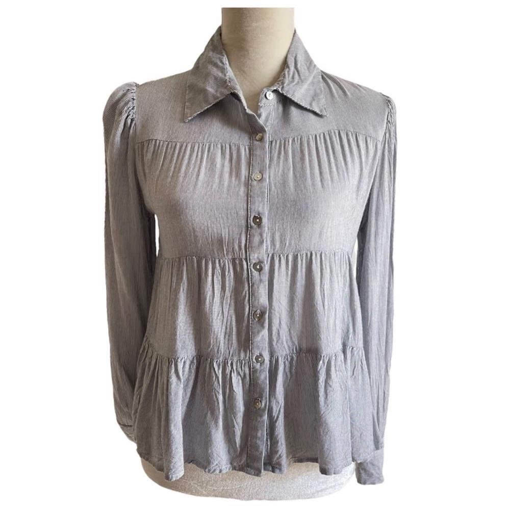 Love Notes Pin Stripes Ruffle Tiered Shirt Women’s Size M - fits like small